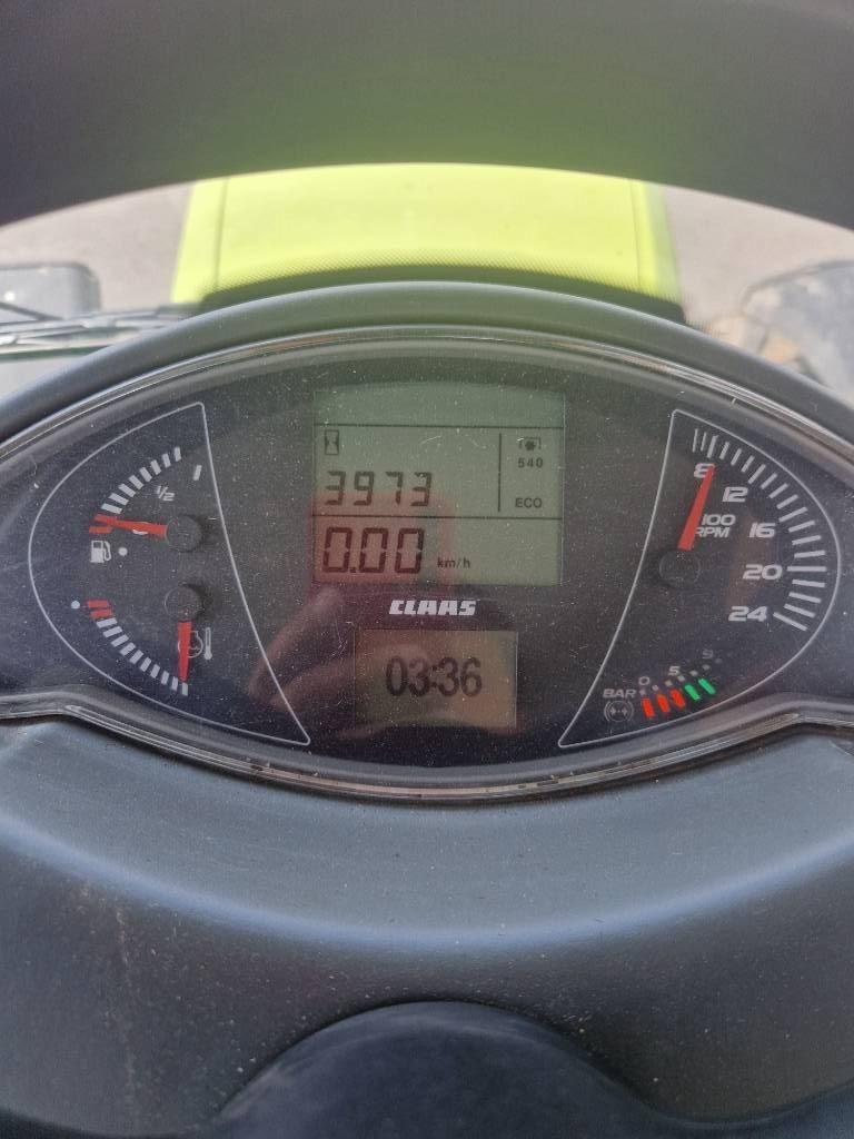 CLAAS Arion 640 CIS Trattori