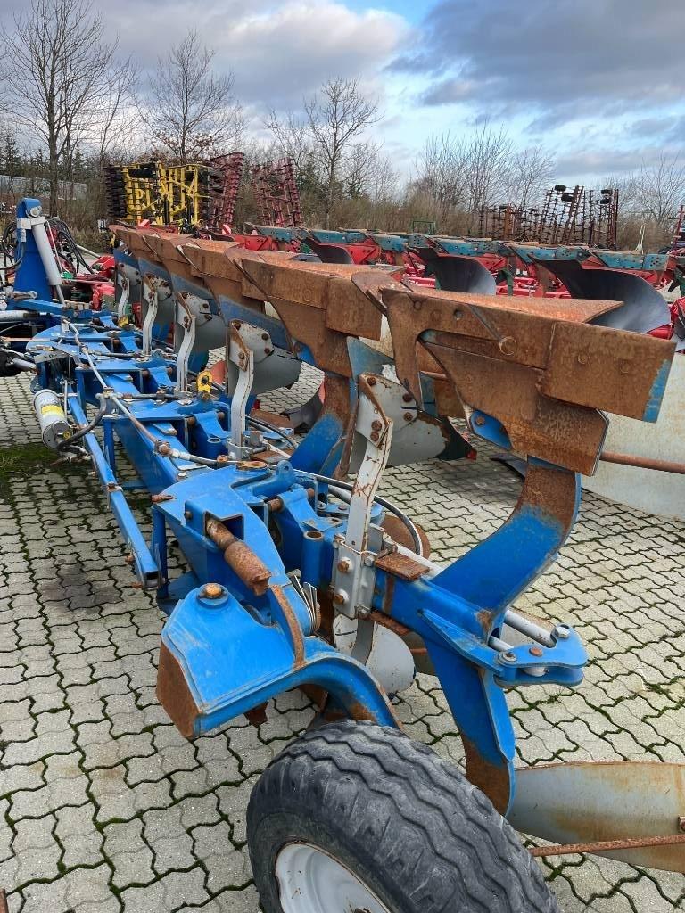  Øverum VF-EX 5975 Aratri reversibili