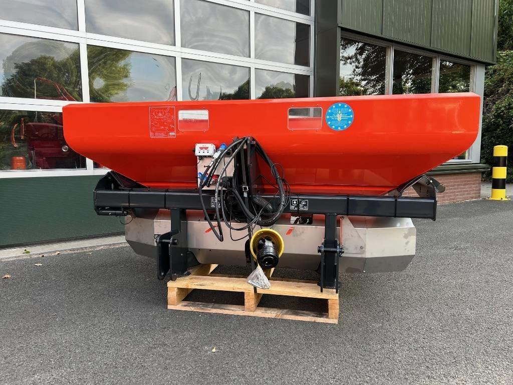 Kubota DSM 1100 Kunstmeststrooiers