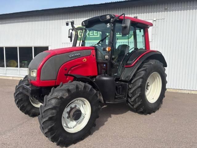 Valtra 101 Traktorer