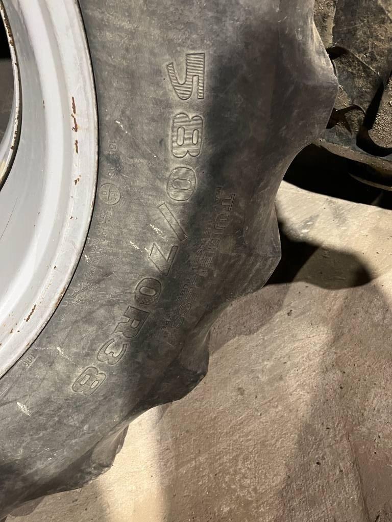 Goodyear Tvillinghjul Goodyear 580/70 R38 Tyres, wheels and rims