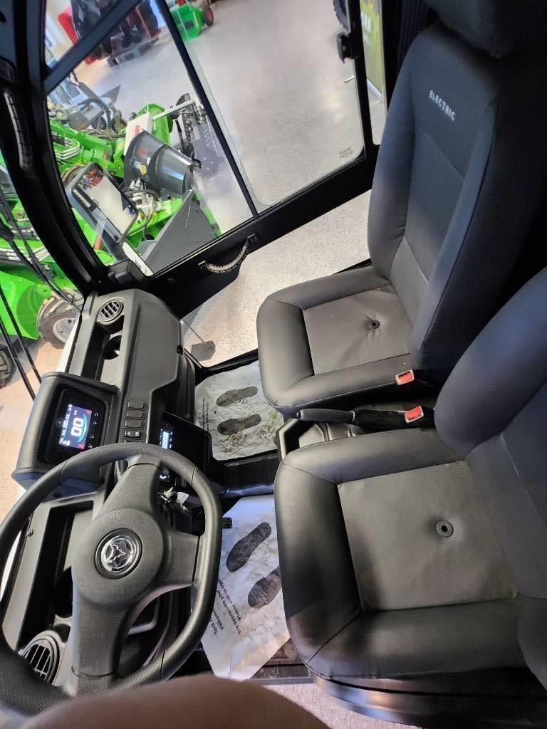 Goupil G 4 Redskapsbärare