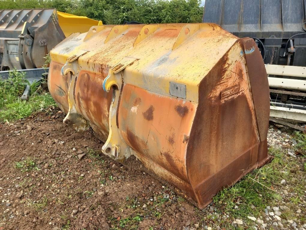 Komatsu WA380-8 Quick coupler & Bucket Buckets