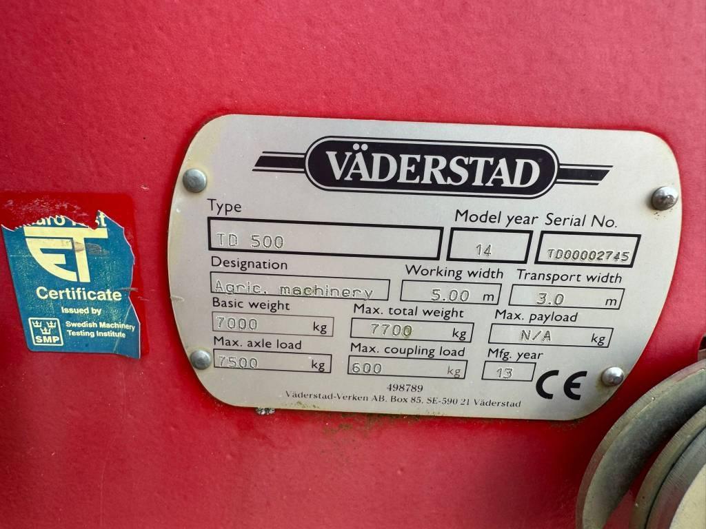 Väderstad Topdown500 Cultivators