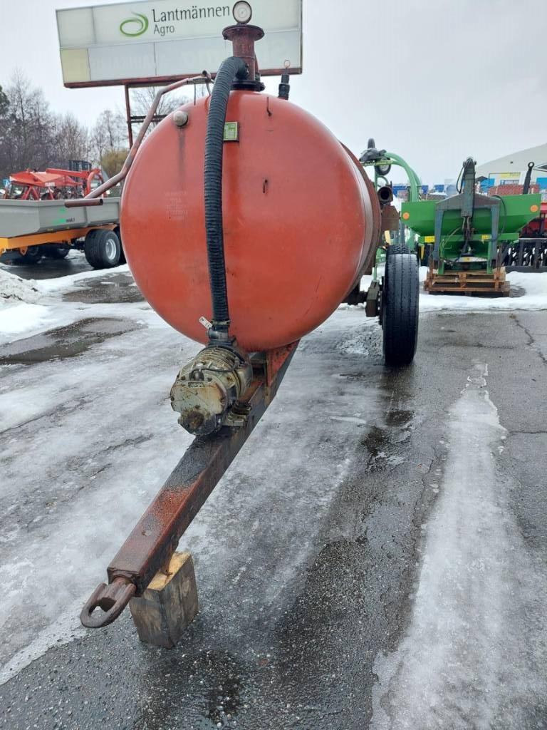  Paskervilleri 6000 L Gülletankwagen