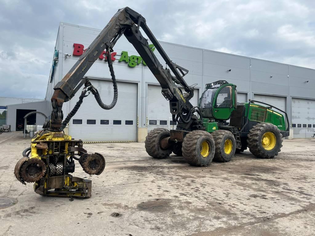 John Deere 1470 E Harvesters