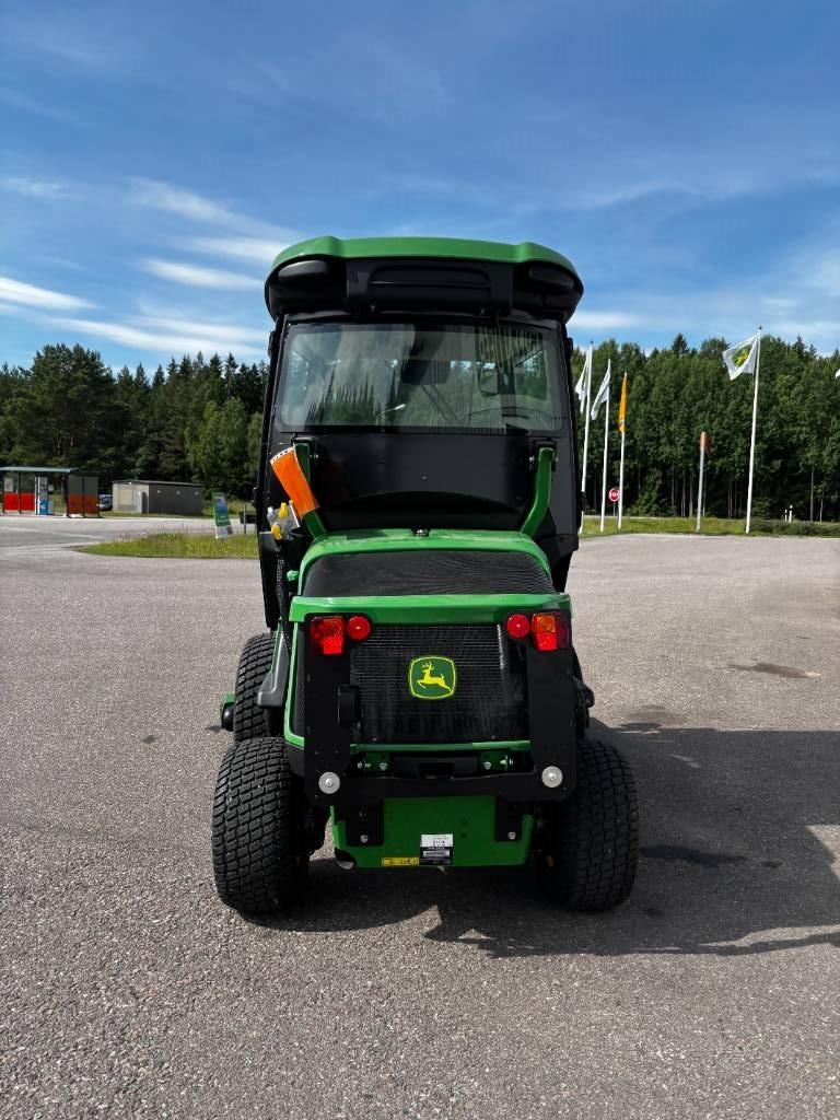 John Deere 1585 Åkgräsklippare