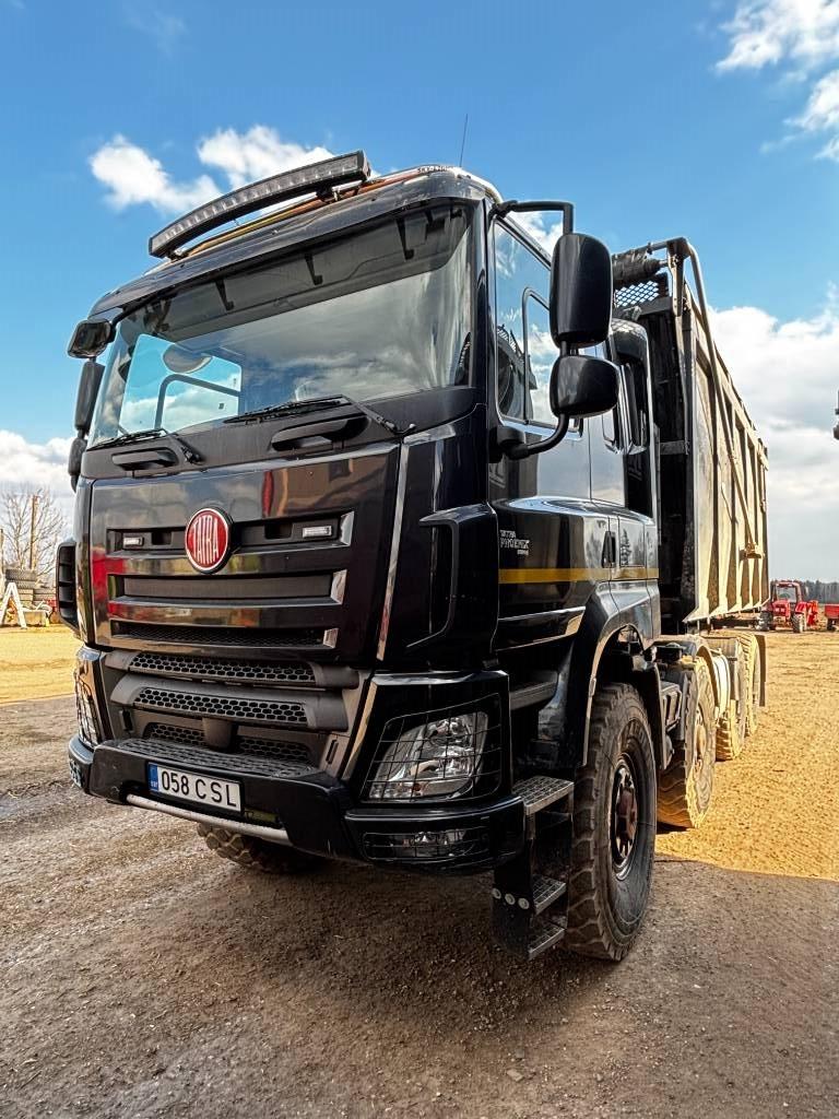 Tatra Phoenix Autocarro agricolo / grano