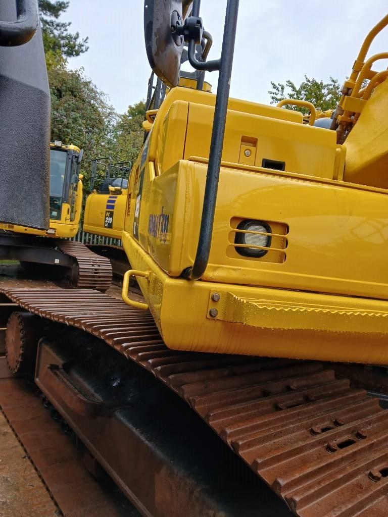 Komatsu HB365LC-3 Hybrid Crawler excavators