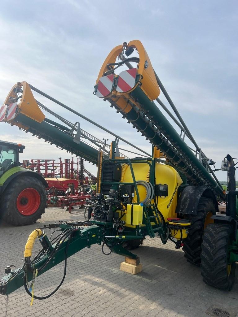 Danfoil ConCorde II Trailed sprayers