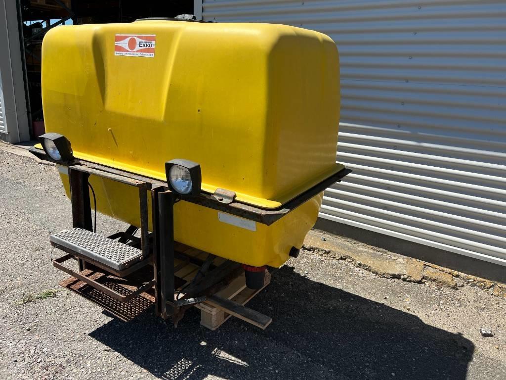Ekko Front Tank Irroratori montati