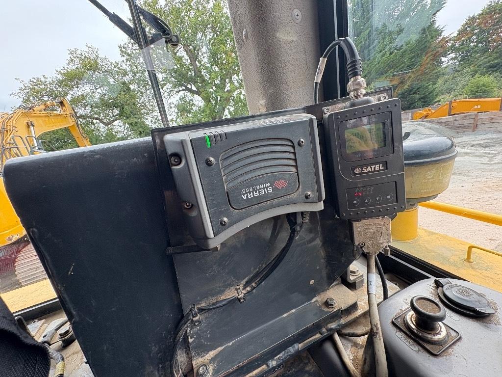 Komatsu D65PXI-18 Bulldozer