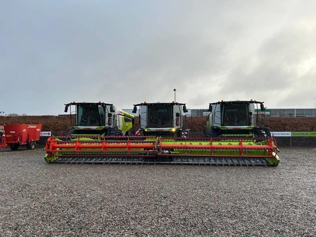 CLAAS Lexion 8800 4WD Mietitrebbiatrici