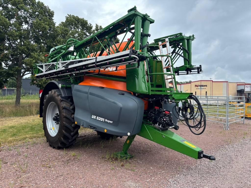 Amazone UX 5201 Super Dragna sprutor
