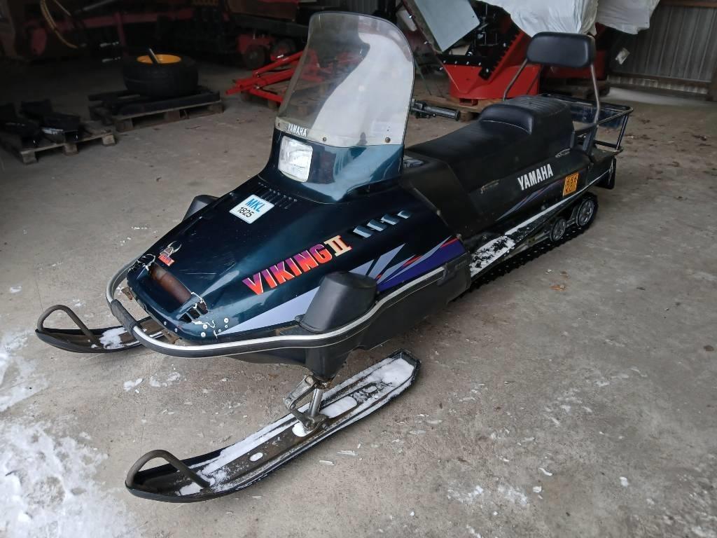 Yamaha Viking II Schneemobile