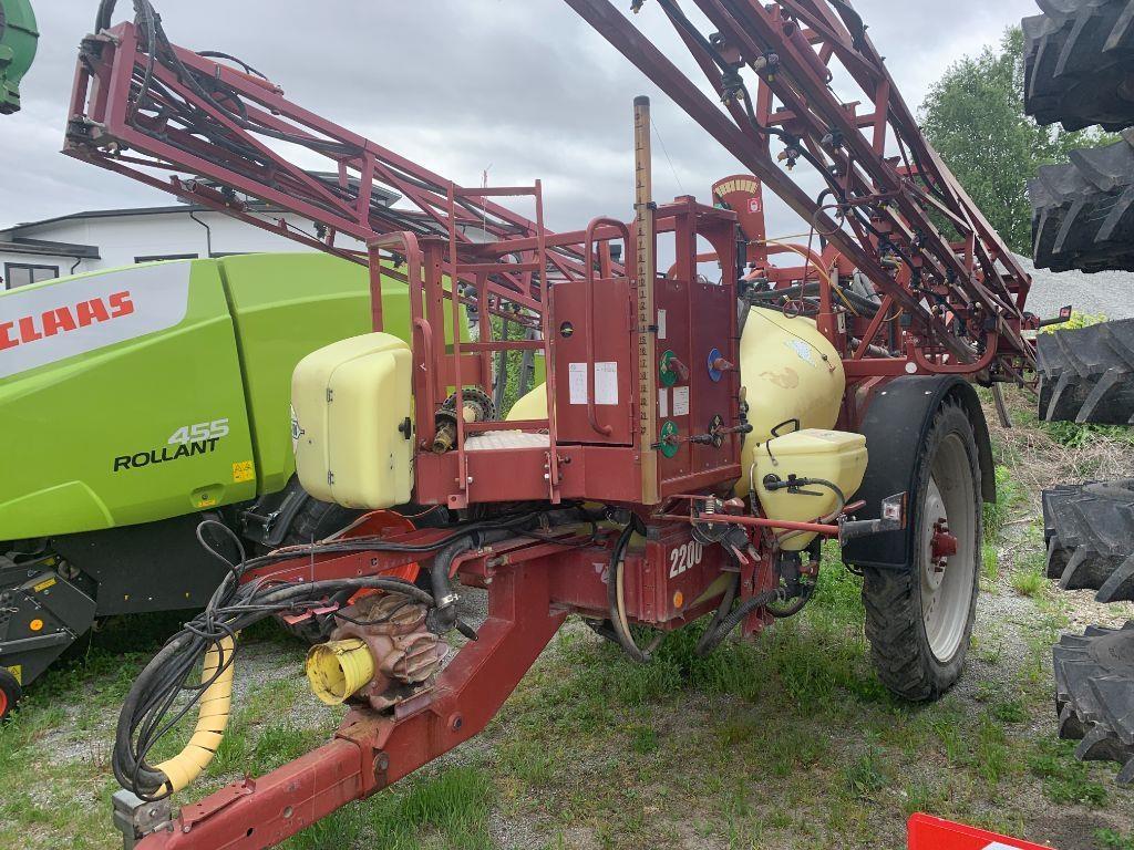 Hardi Commander 2200 Plus 24 m Irroratrici trainate
