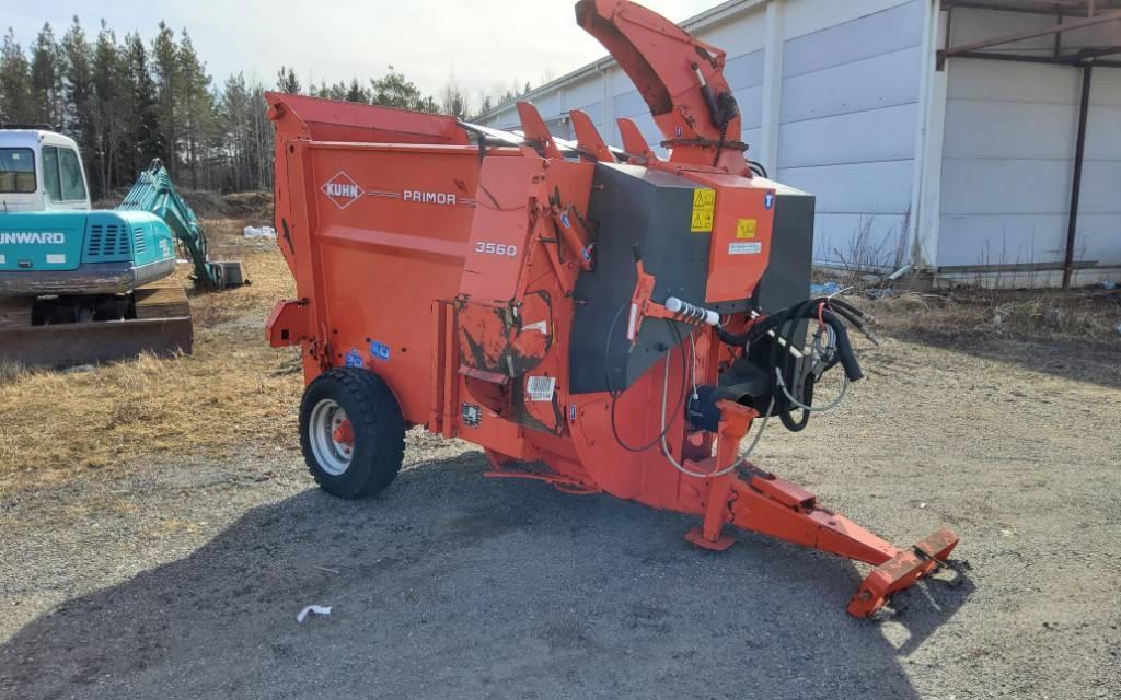 Kuhn Primor 3560 Round balers