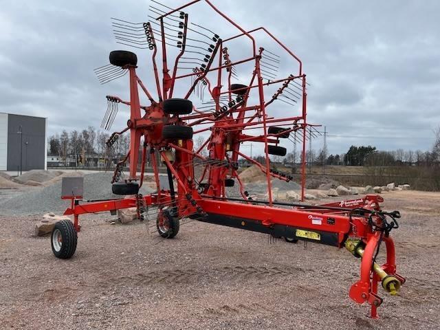 Kuhn GA 8121 Windrowers