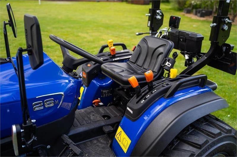 Farmtrac 26 H 4WD Compact tractors