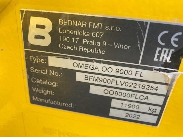 Bednar OMEGA OO 9000 FL Perforatrici