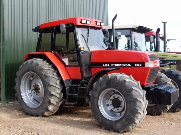 Case IH 5130 Traktori