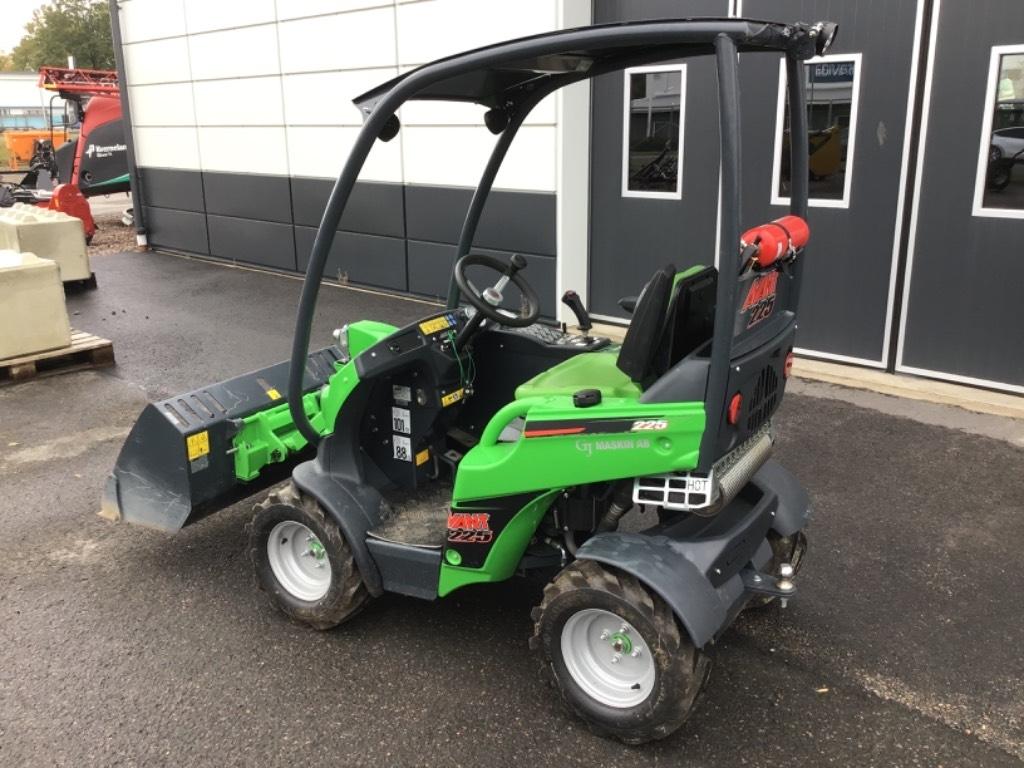 Avant 225 Multi purpose loaders