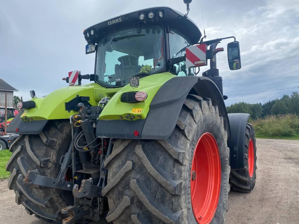CLAAS Axion 950 Cmatic Trattori