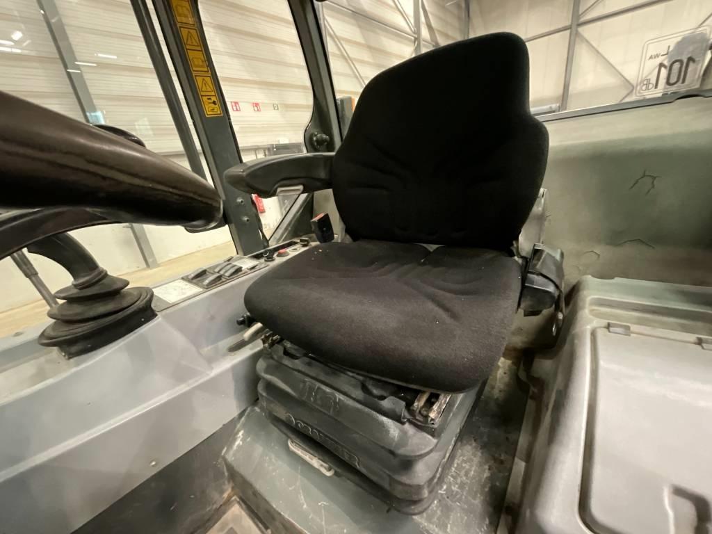 Kramer 850 Pale gommate