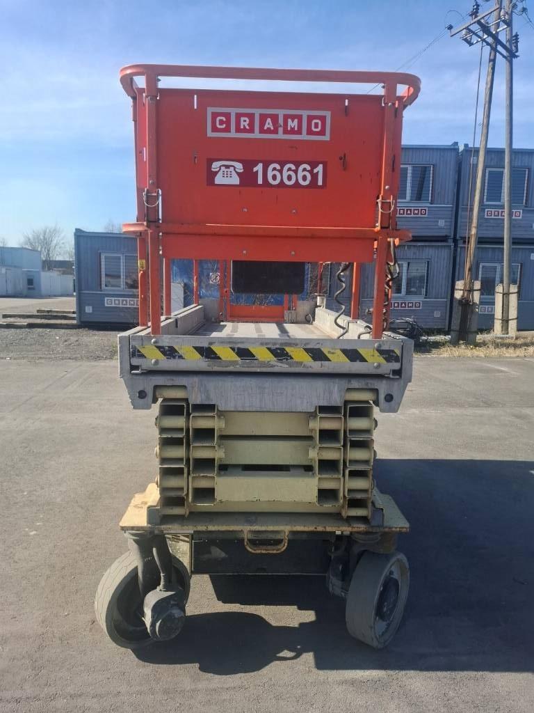 JLG 3246 ES Ollós emelők