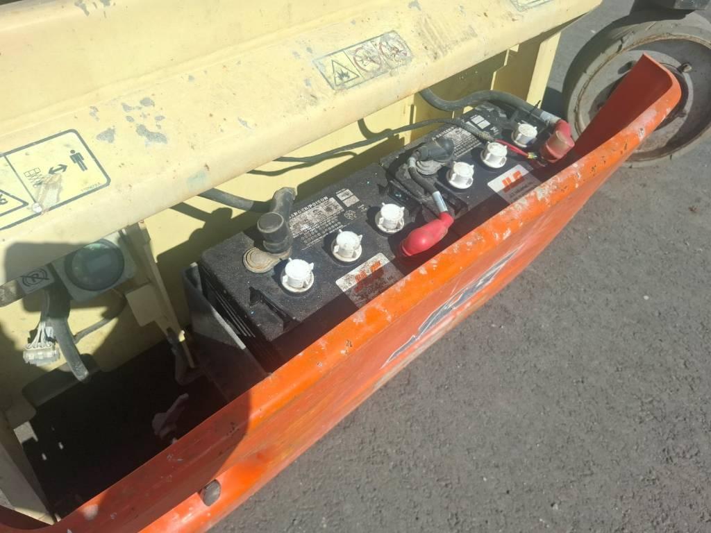 JLG 3246 ES Ollós emelők