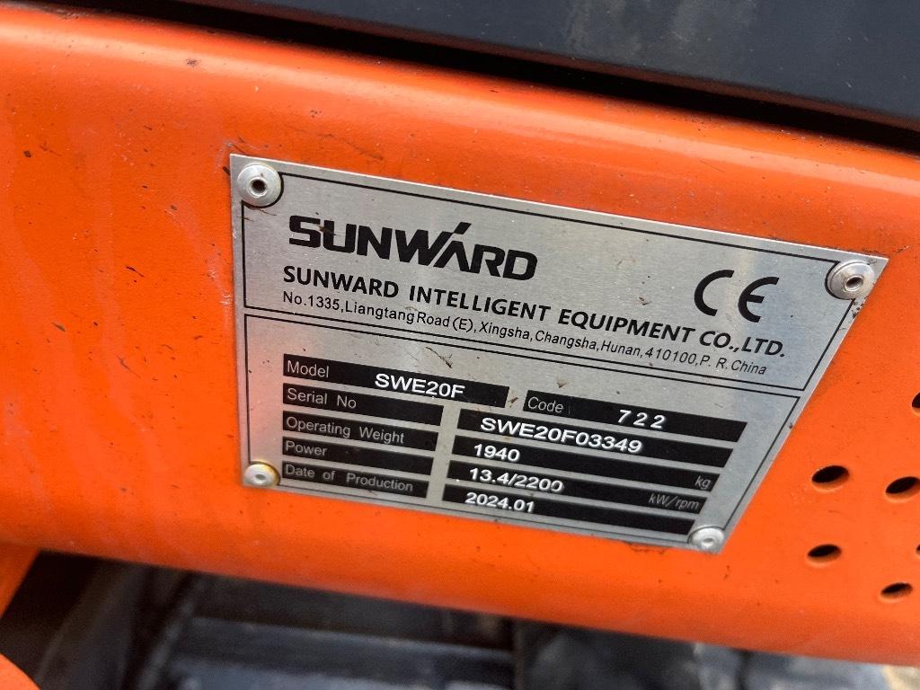 Sunward SWE 20 F Minikoparki