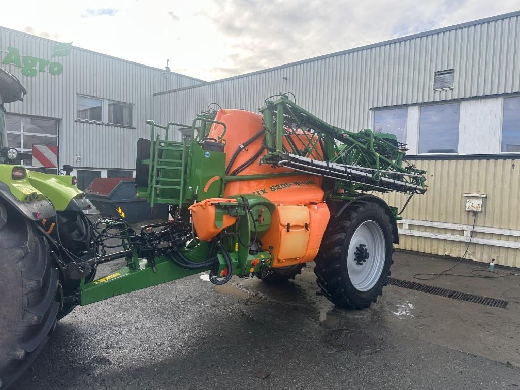 Amazone UX 5200 Super Trailed sprayers
