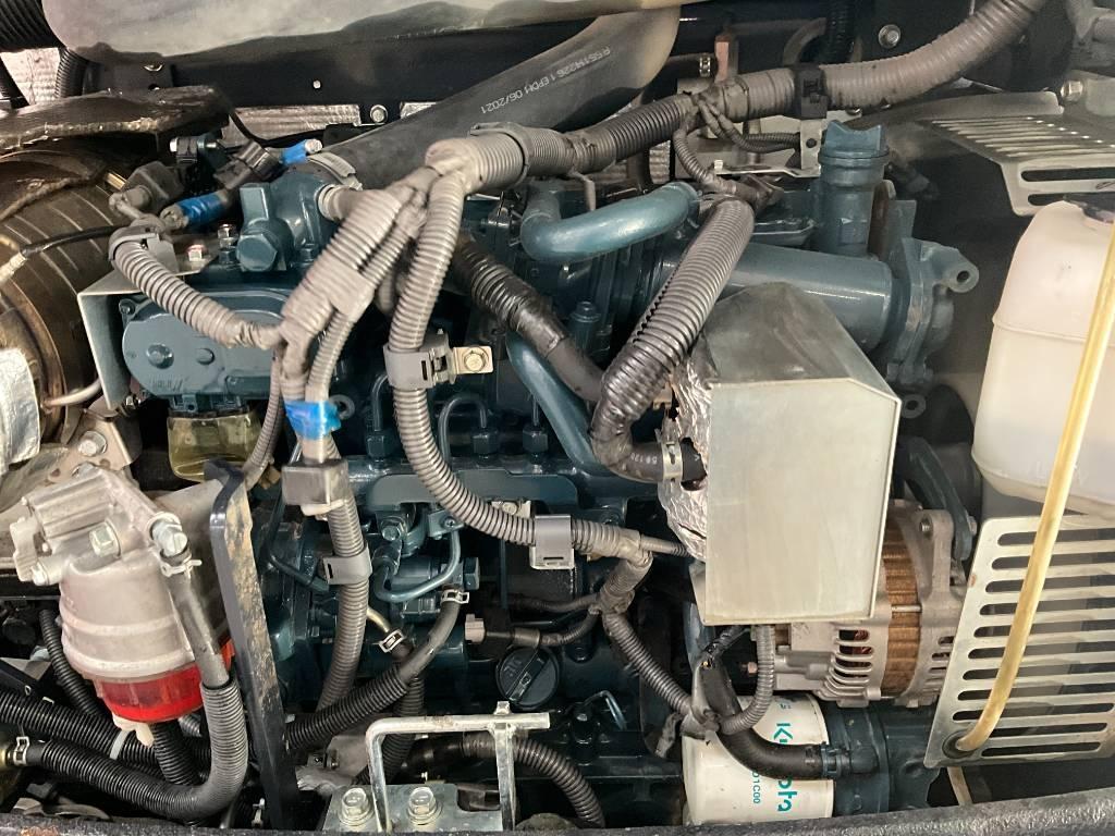 Kubota R 070 Pale gommate