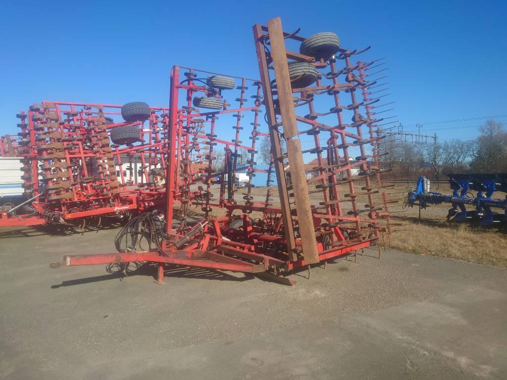 Väderstad NZ Harrows