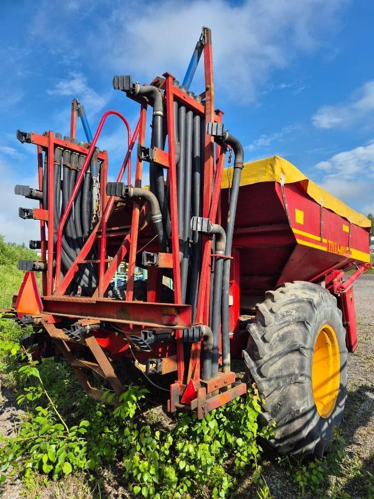 Överum Tive 4012 Mineralgödselspridare