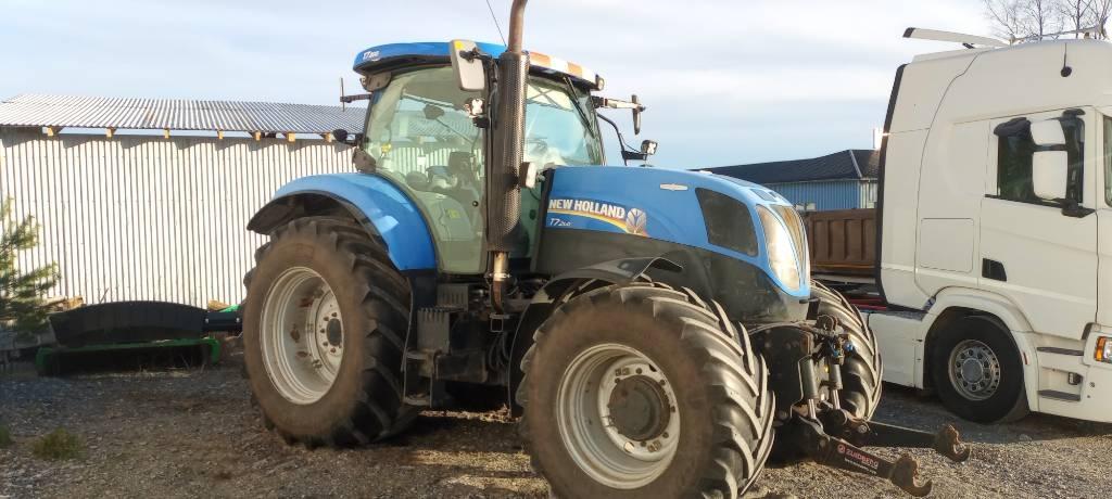 New Holland T 7.200   Korjattavaksi Traktorit