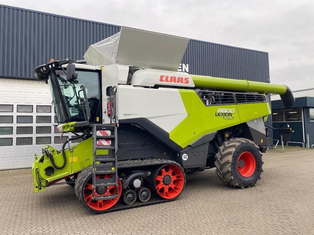 CLAAS Lexion 8800 TT Mietitrebbiatrici