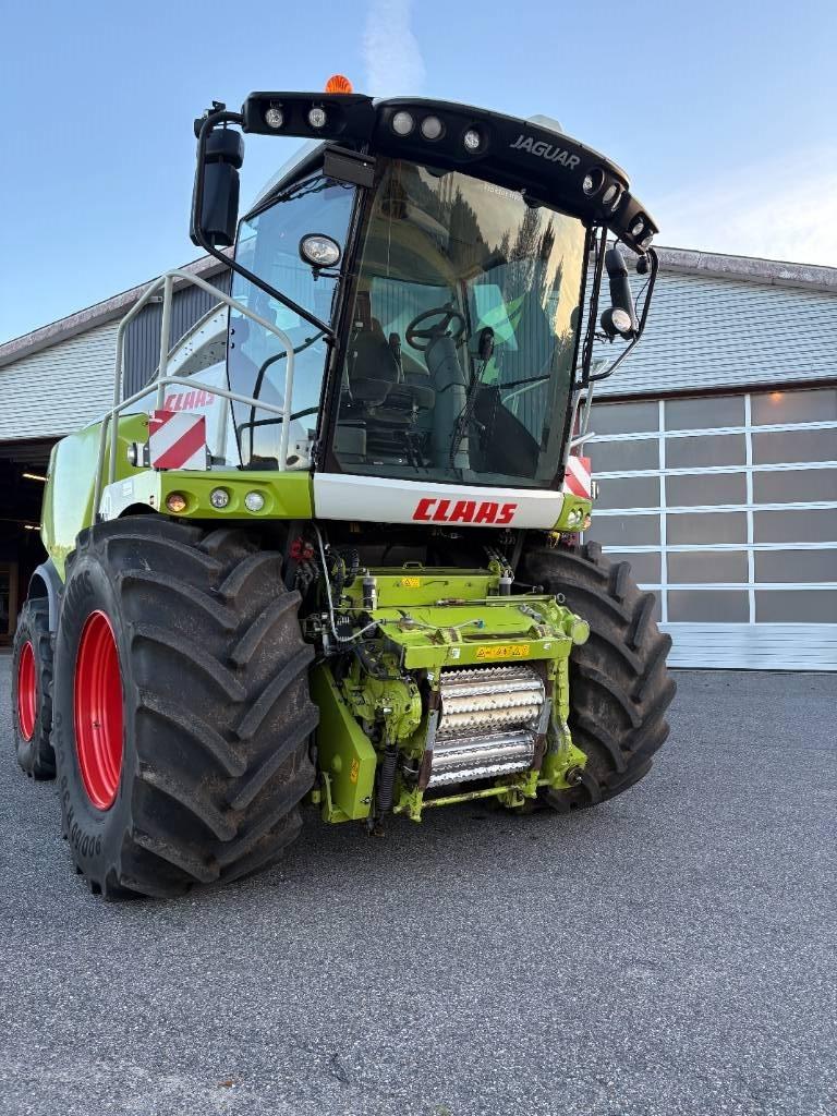 CLAAS Jaguar 960 4WD Self-propelled foragers