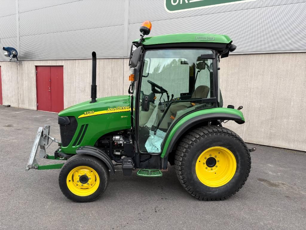John Deere 3720 Kompakttraktorer