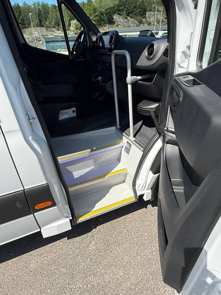 Mercedes-Benz Skolbuss 22 pass Skolbussar