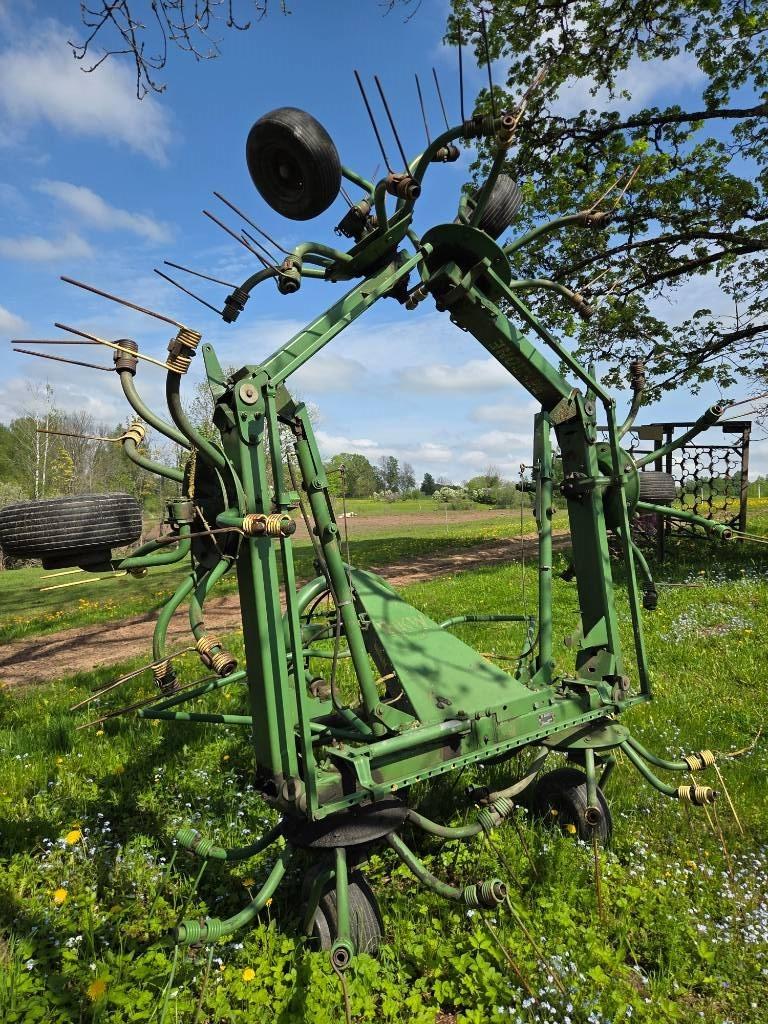 Krone KW 7.70/6x7 Grābekļi un siena ārdītāji