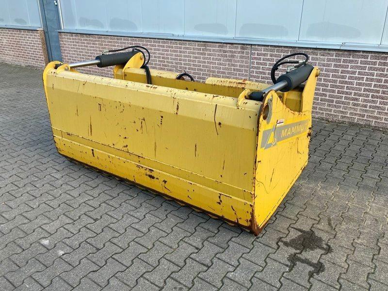 Mammut SB220M Schaufeln