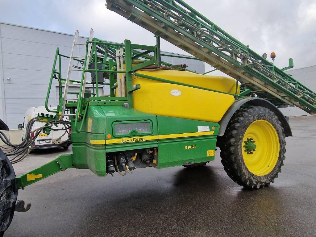 John Deere R 962 i Trailed sprayers