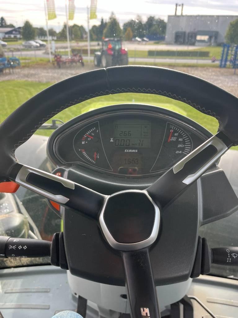 CLAAS Axion 960 Trattori