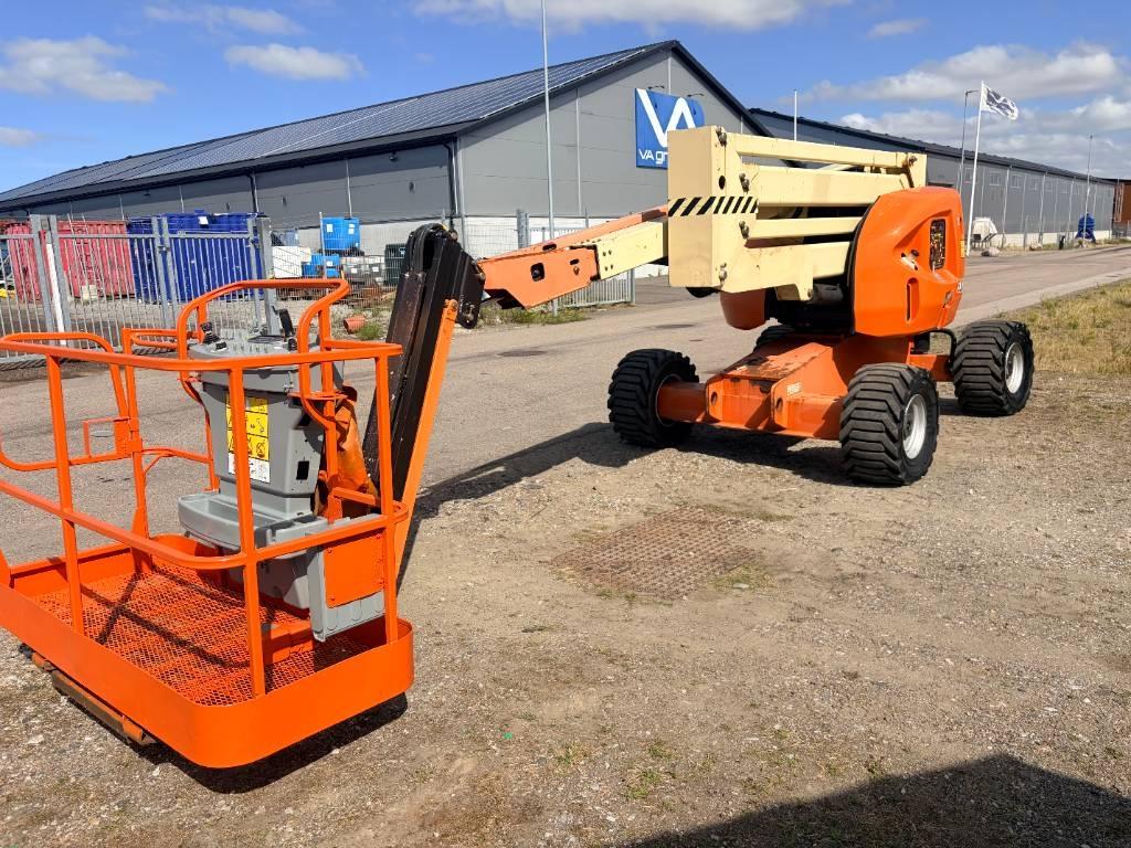JLG 510 AJ Bomliftar