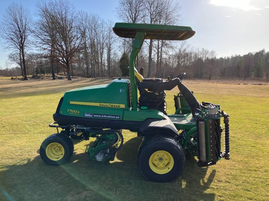 John Deere Fairwayklippare 7700 A Fairway-gräsklippare