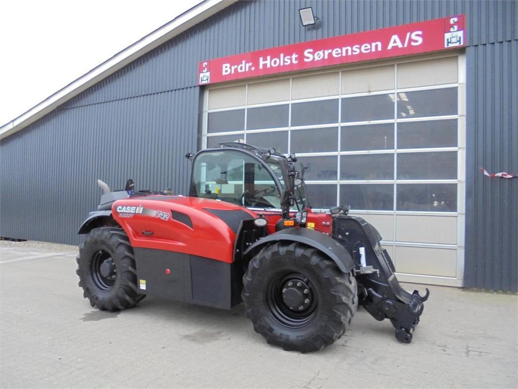 Case IH FARMLIFT 742 Teleskoplæssere