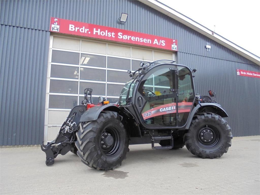 Case IH FARMLIFT 742 Teleskoplæssere
