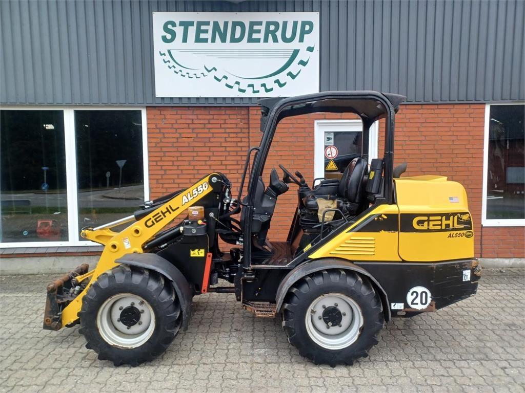 Gehl AL550 Minilæsser - knækstyret