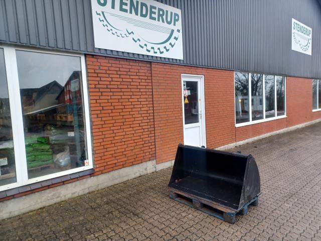  JORDSK. M/BAGSKÆR 4P Skovle